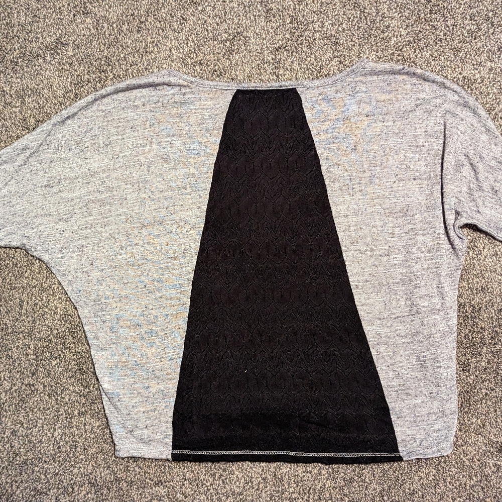 Top size medium - Picture 2 of 2